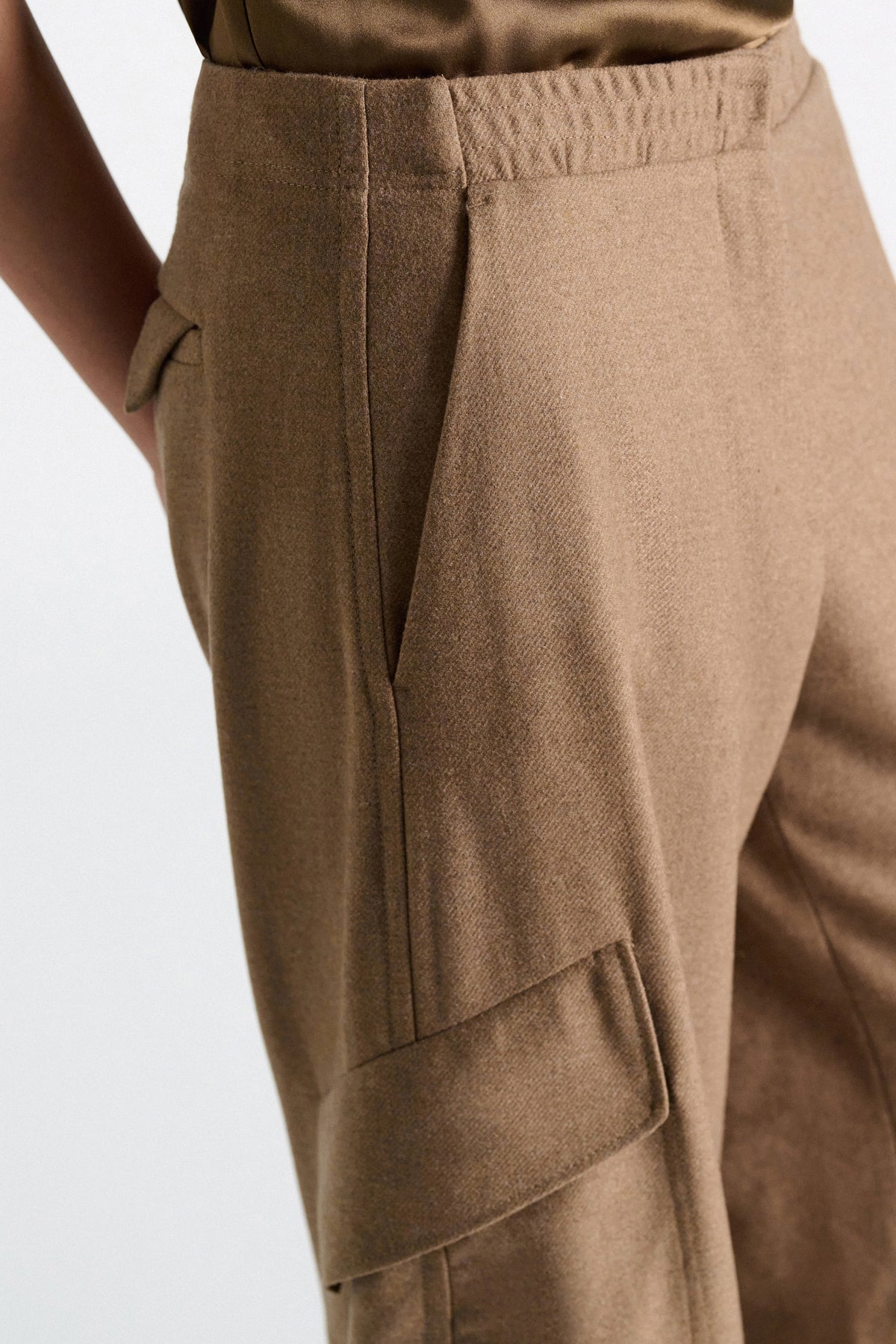 Light Pant